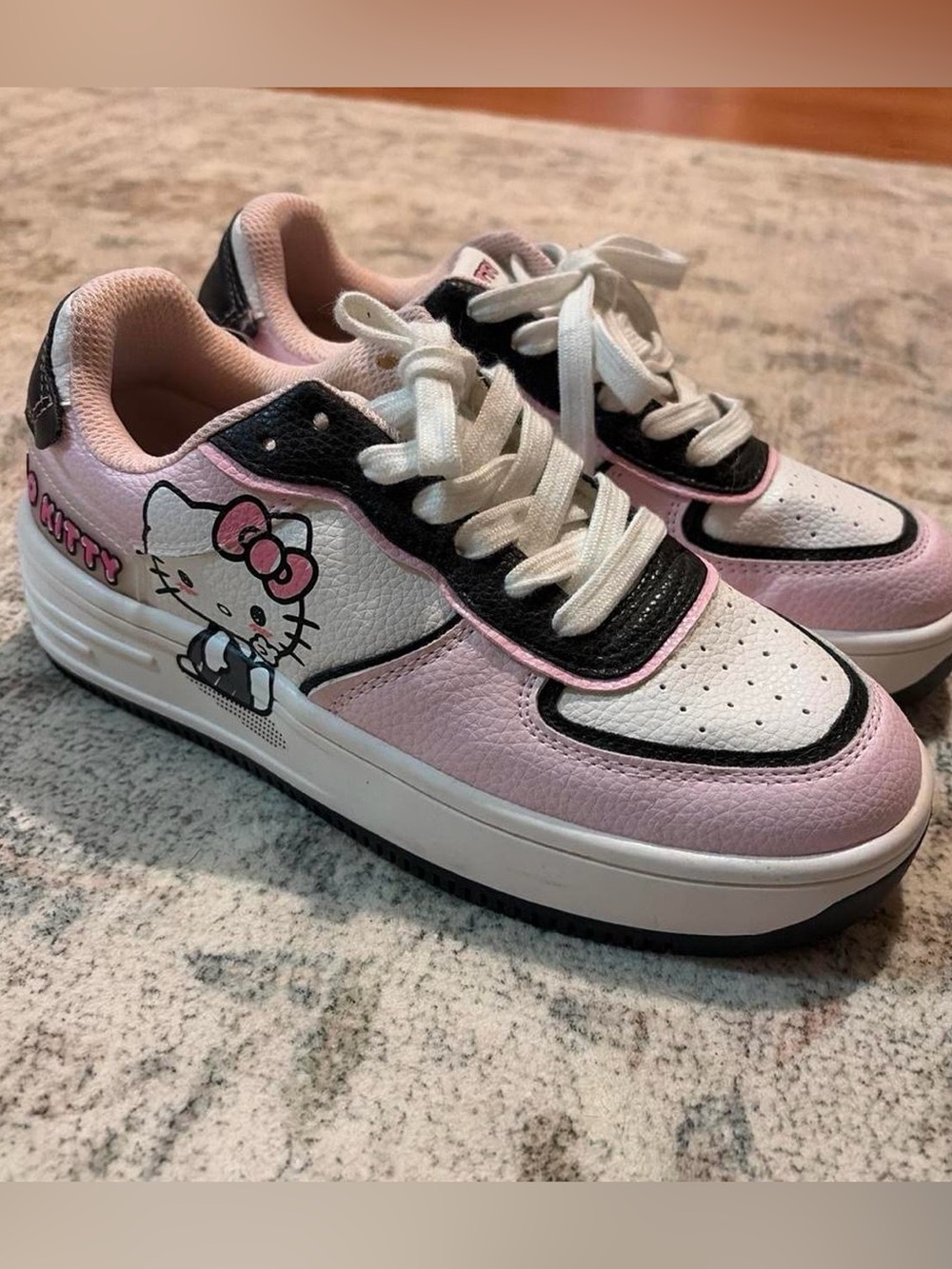 Bershka Hello Kitty Pink & White Sneakers - Character Athletic Shoes